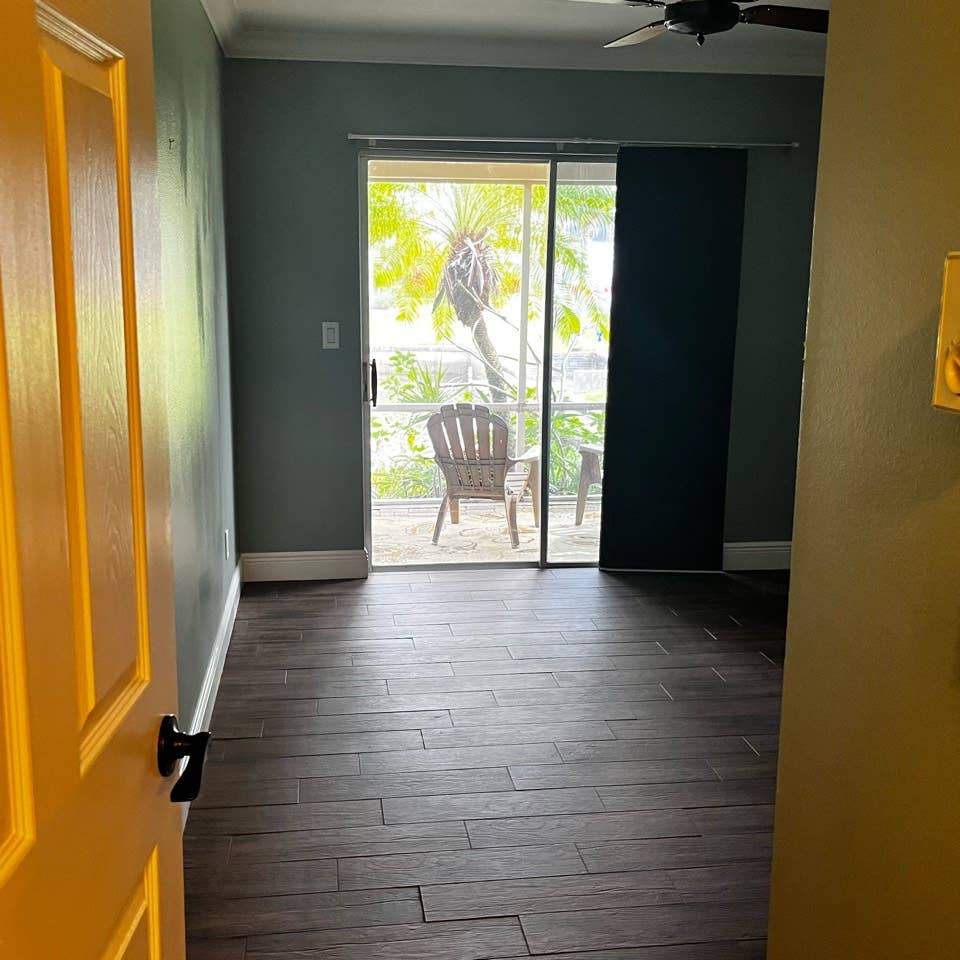 Private bedroom/bathroom/Lanai