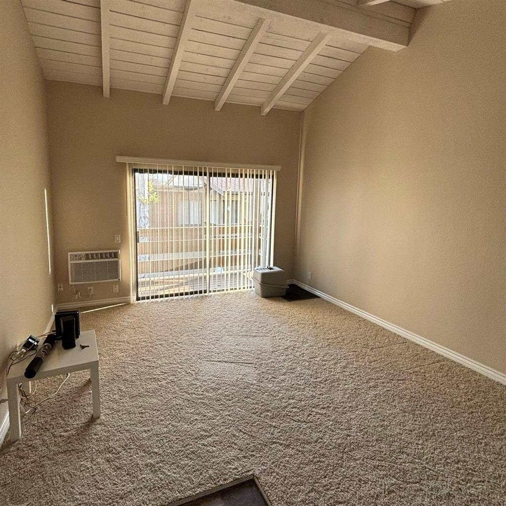 Bedroom in Raintree Apartments