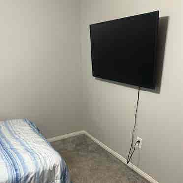 Furnished 
Bedroom for Rent