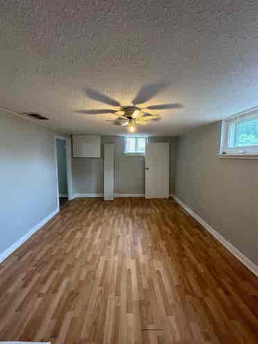 NEWLY RENOVATED ROOMS FOR RENT