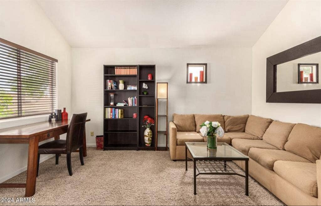 centrally located Luxury Duplx
