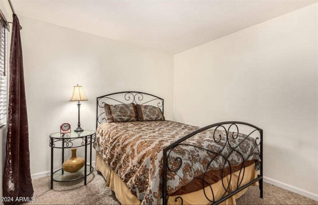 centrally located Luxury Duplx