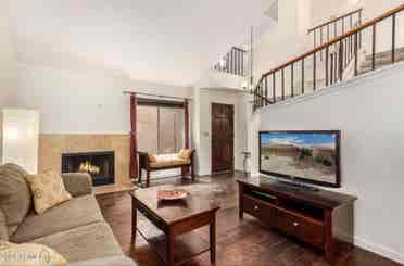 centrally located Luxury Duplx