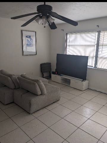 Looking for a good roommate