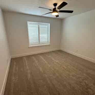 Rooms for rent, brand new housee