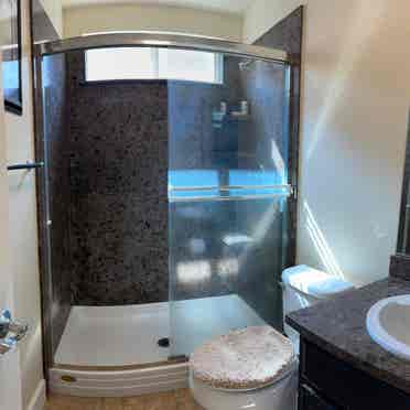 Furnished room w/private bath