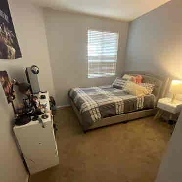 victorville Roommate needed!!