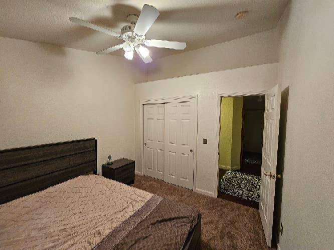 Room for rent with private bathroom