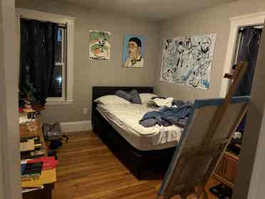 URGENT! Looking for roommate