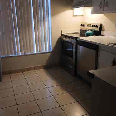 Room for rent in Tamarac, FL