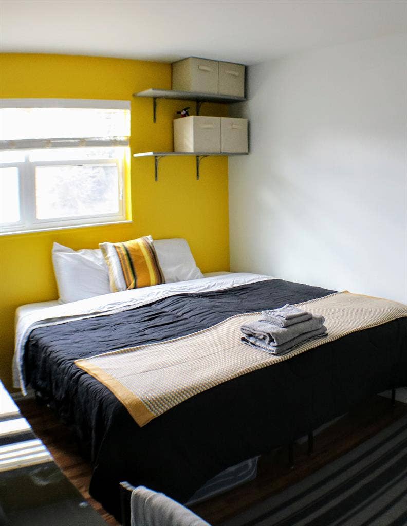 Bedroom in Colorado Springs YELLOW