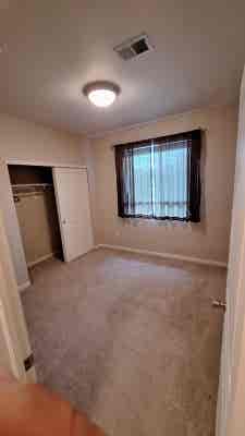 2 Bedrooms, 1 bath available