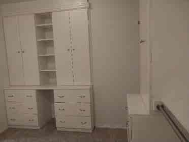 1master bedroom 5pcBath&laundry