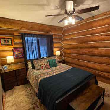 Room for rent in cabin