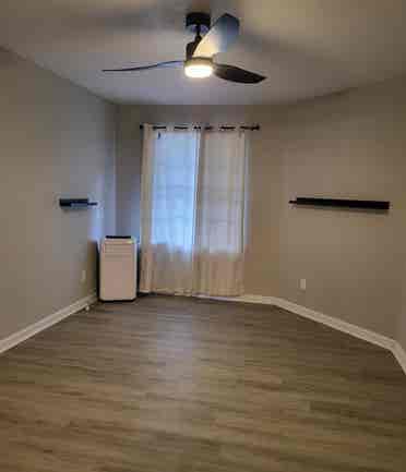 1 Room for Rent - Females Only