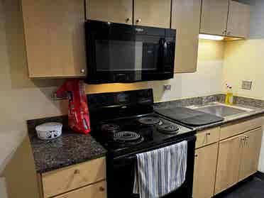 A room for relet near UIC