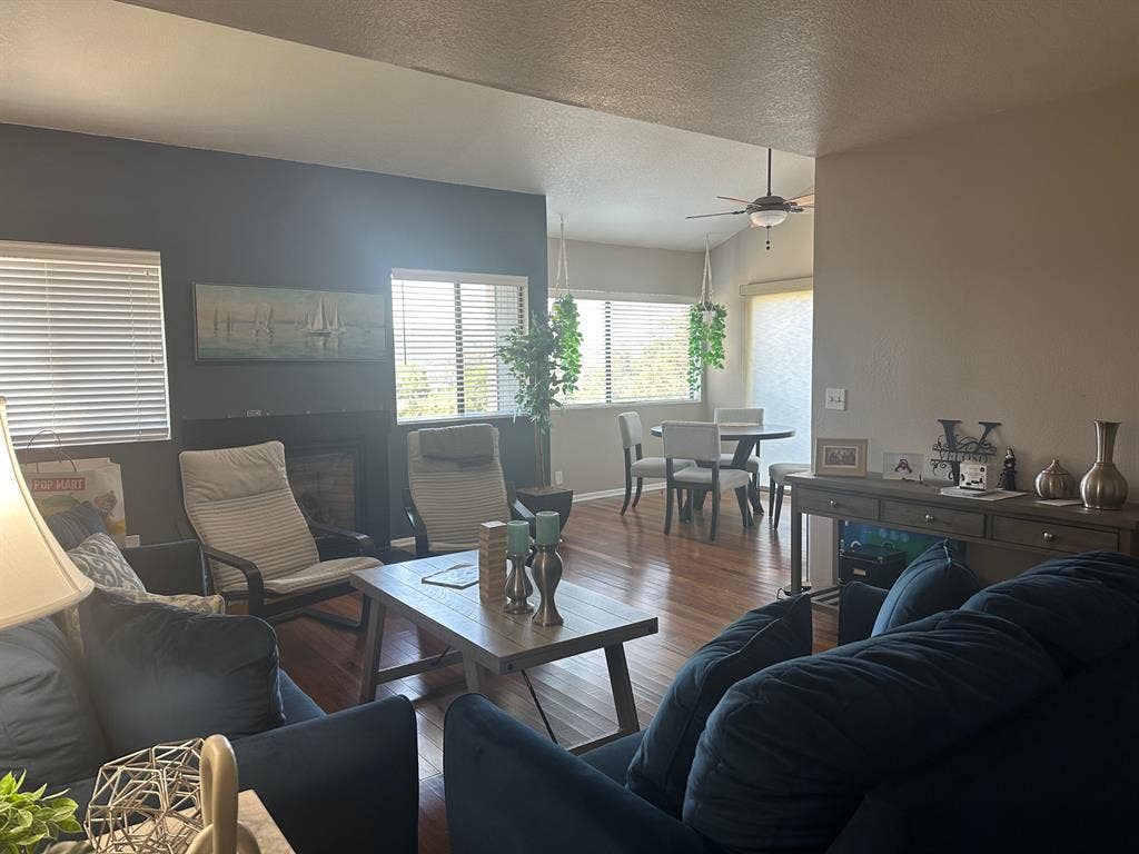 Room for rent in Hercules Condo