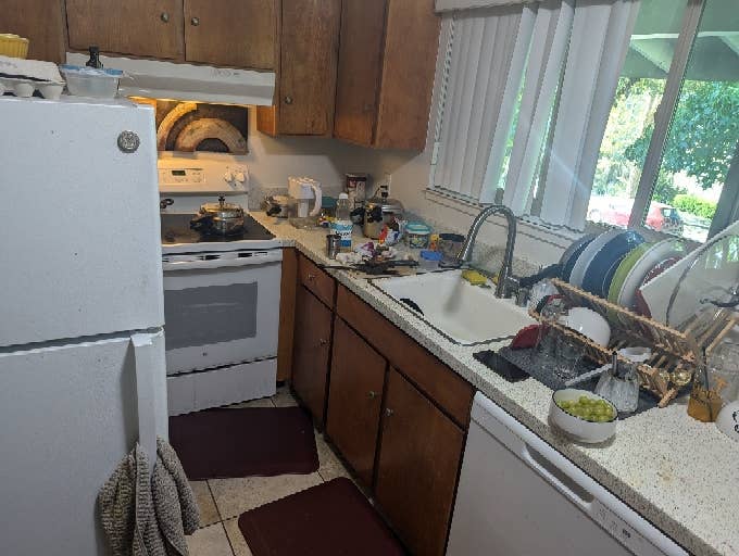 Room for rent in Midtown!