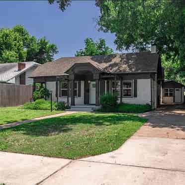 Charming House in Historic Gatewood