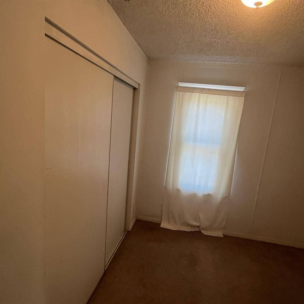 Room for rent in San Dimas