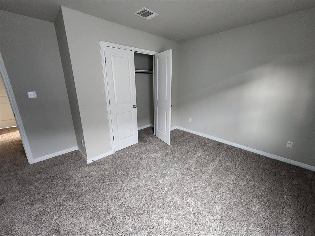 Room for Rent in a Brand New House