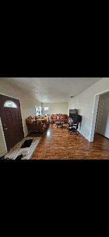 Bedroom in house in rosemead!