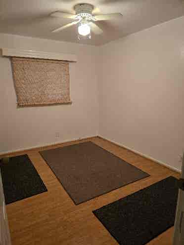 Small Room in East Vallejo