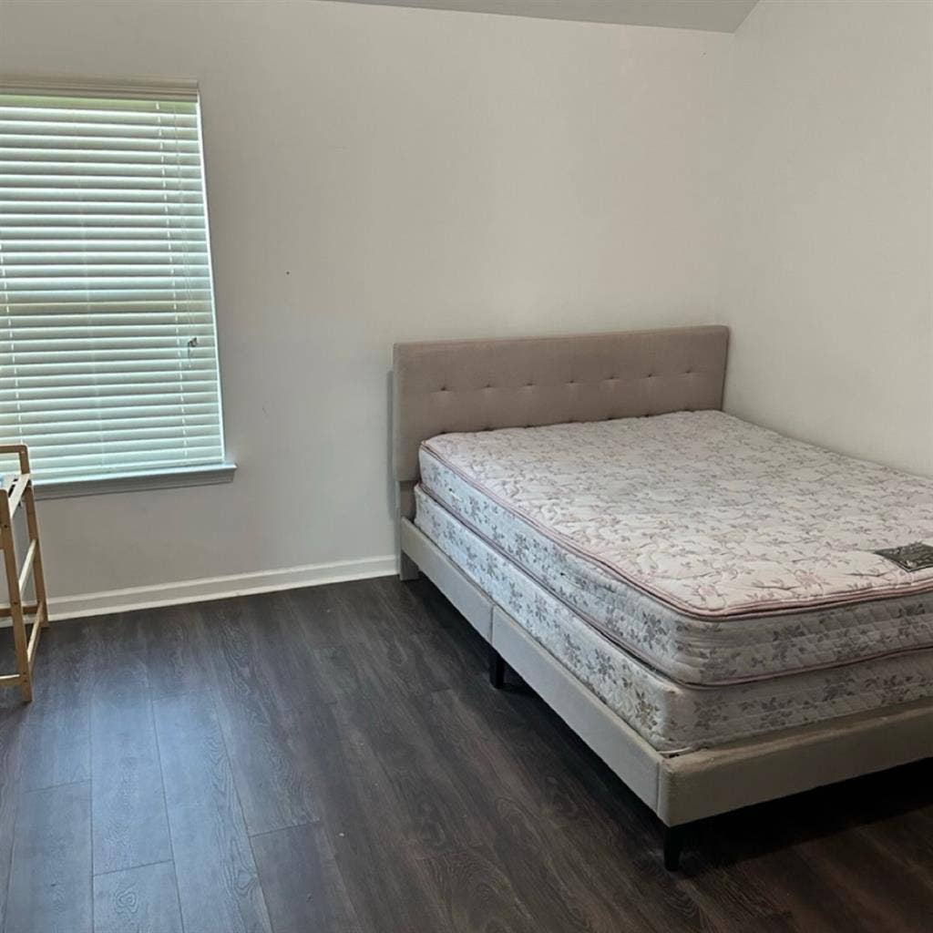 Two Rooms available for move in