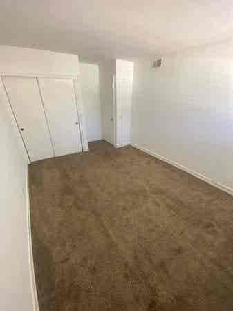 Room for rent with private bathroom