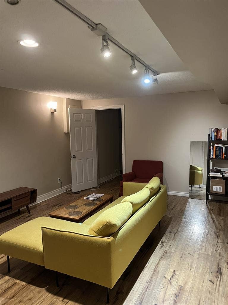 Room for rent in gorgeous basement