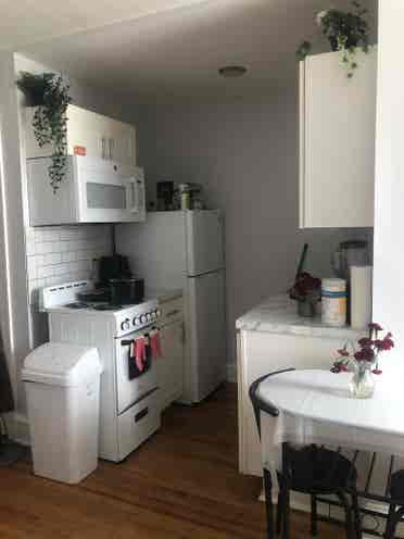 Sublet Opportunity in a safe area!