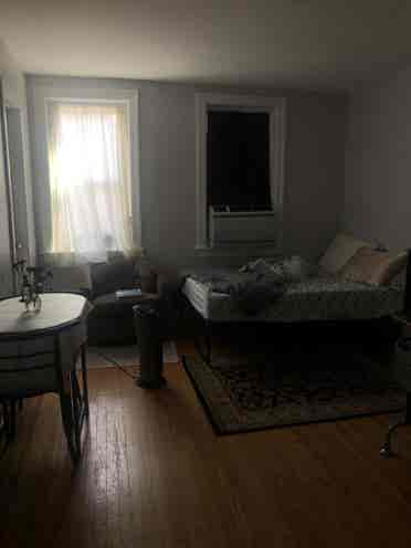 Sublet Opportunity in a safe area!