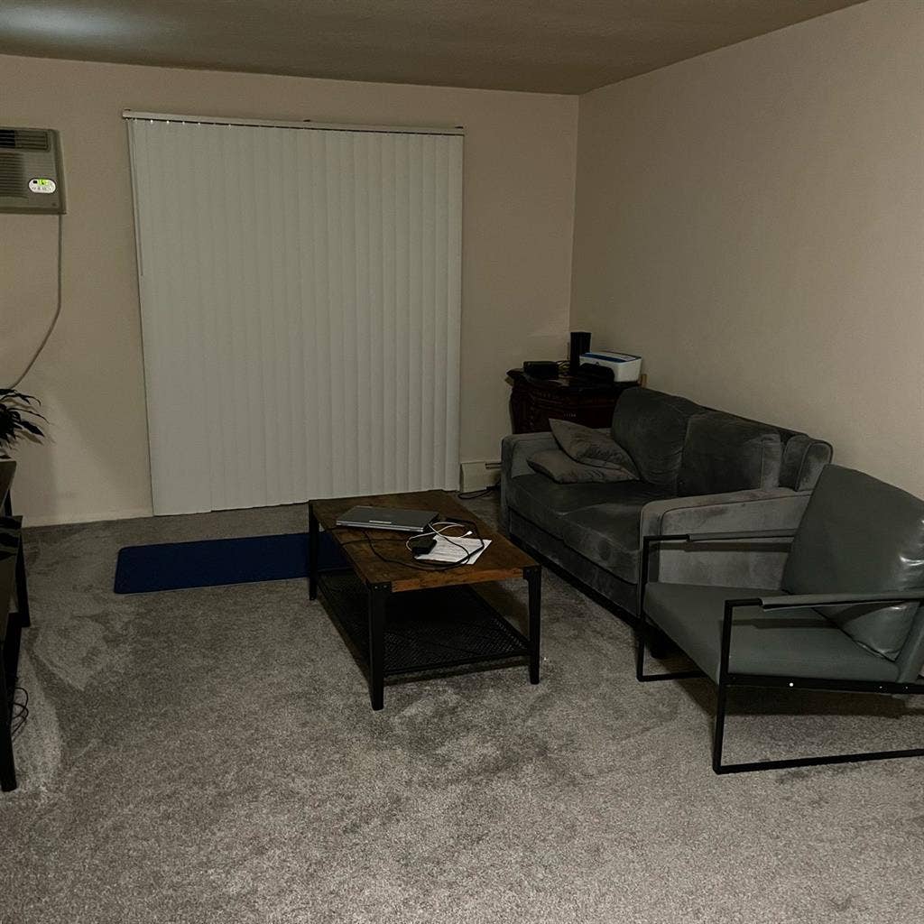 In need of roommate for 2 bedroomm