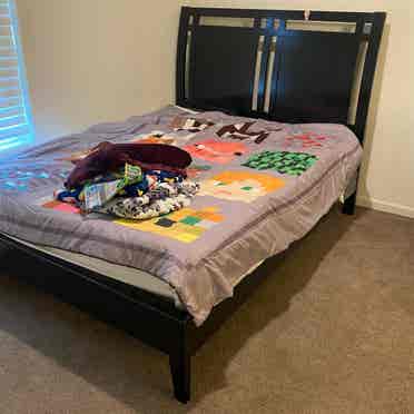 Room for Rent in S/E Bakersfield