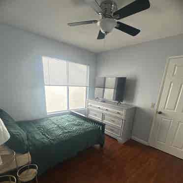 1R Available/Furnished!