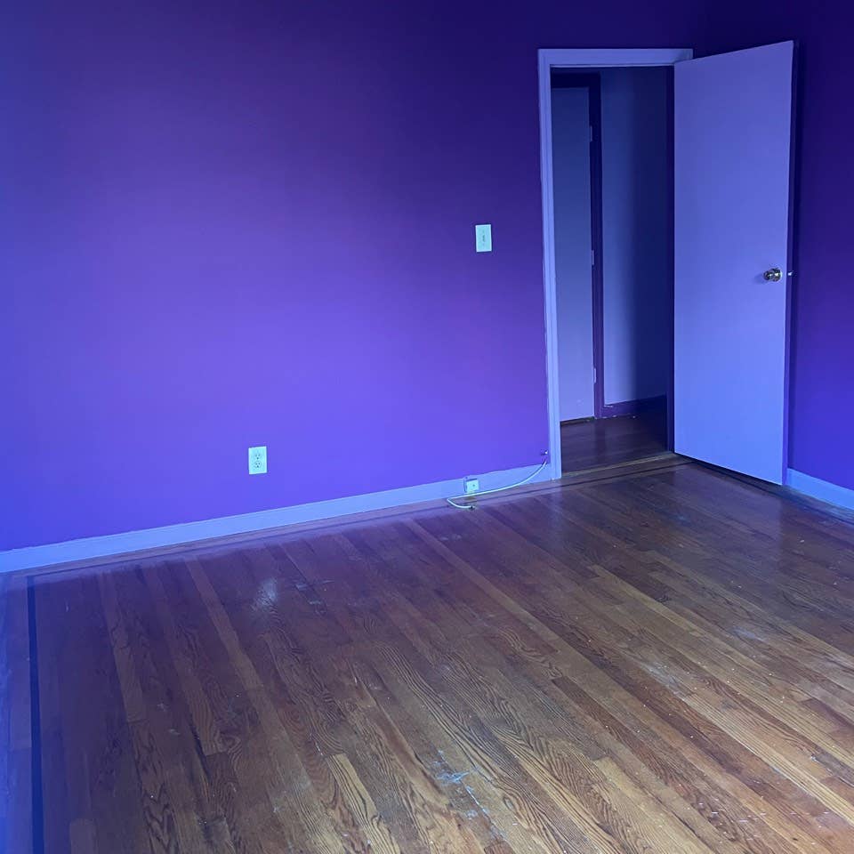 Huge room for rent for long term