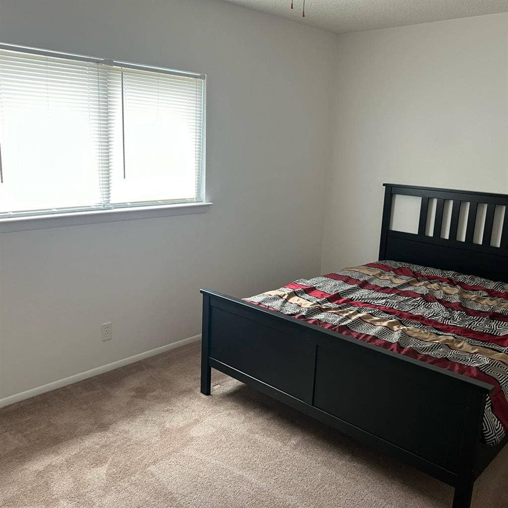 Room for rent  all bills paid