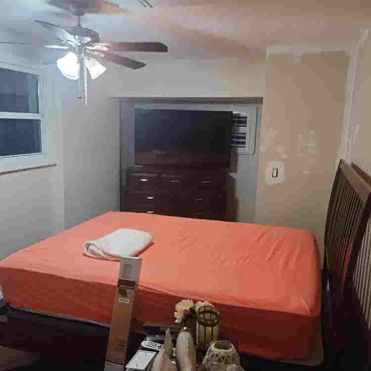 Roommate needed very quiet private