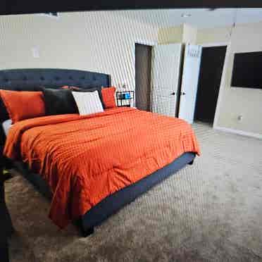 Large furnished owner's suite