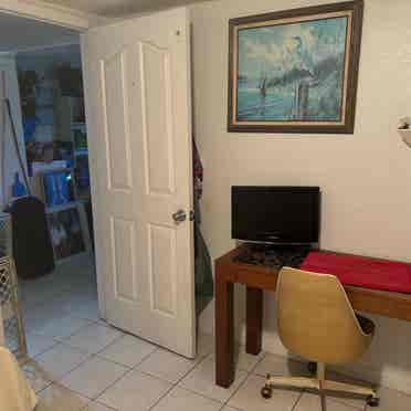 ROOM for RENT Centrally located