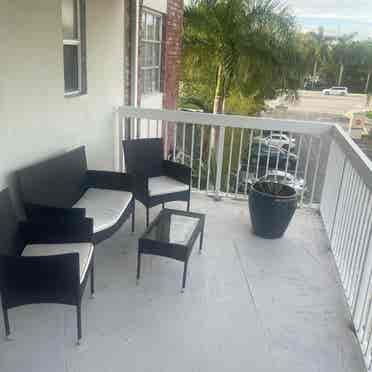 Fort Lauderdale need roommate Asap