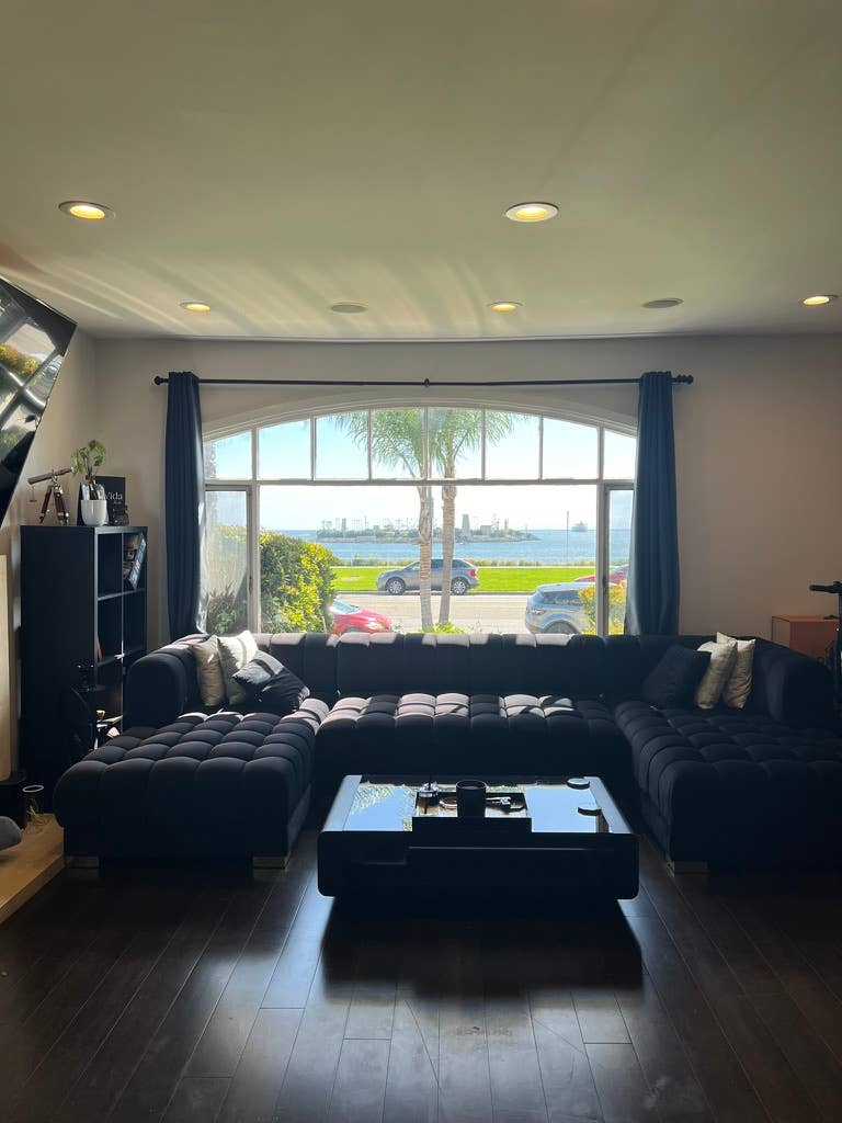 Beach house room for rent