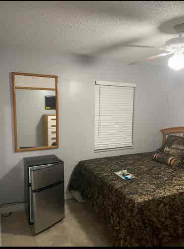 (PORT SAINT LUCIE) MALES ONLY