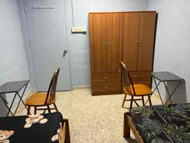 Common bedroom rent at Clementi