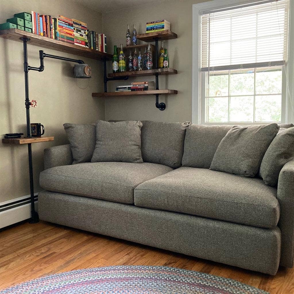 ROOM FOR RENT Near Middleburg