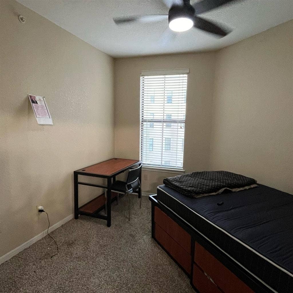 Cozy and Private Room for sublease