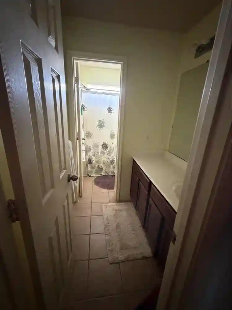 Room available in Cypresss