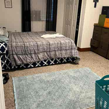 2 bed apt. near Denver airport