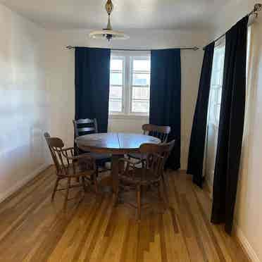 Unfurnished Room in HOME Available