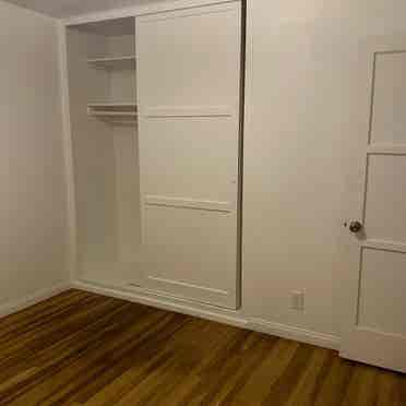 Unfurnished Room in HOME Available